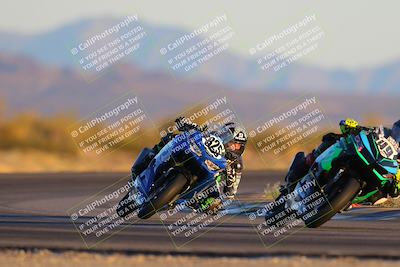 media/Jan-21-2023-CVMA (Sat) [[b9eef8ba1f]]/Race 13 500 Supersport-350 Supersport/